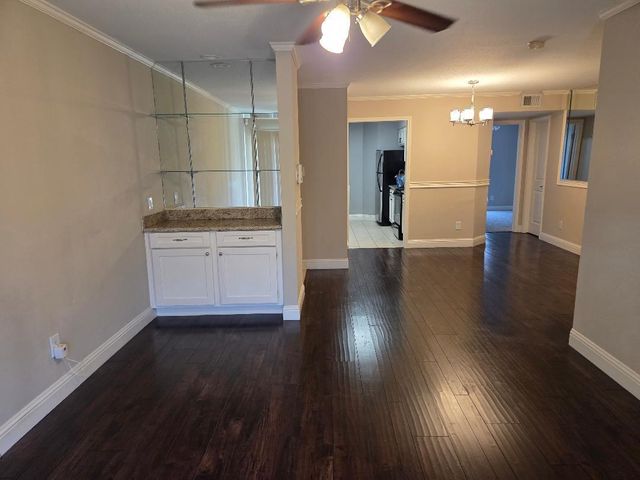 18800 Egret Bay Boulevard 1009, Webster, TX 77058