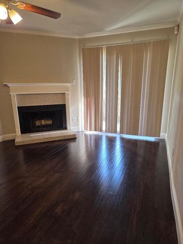 18800 Egret Bay Boulevard 1009, Webster, TX 77058