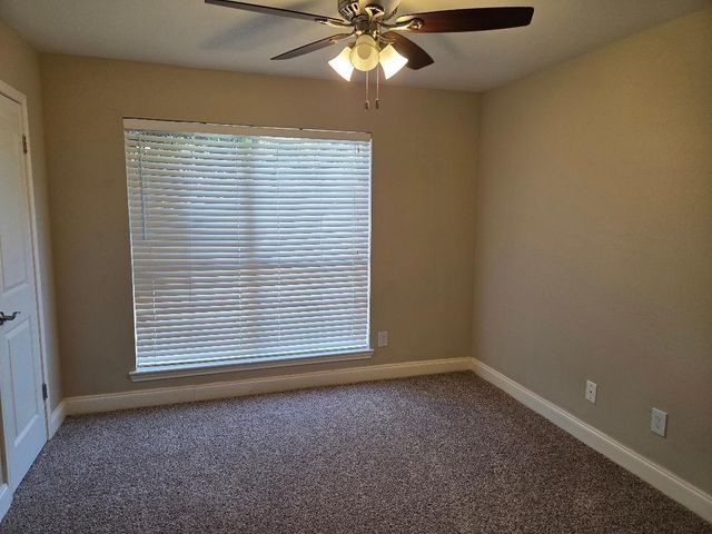 18800 Egret Bay Boulevard 1009, Webster, TX 77058