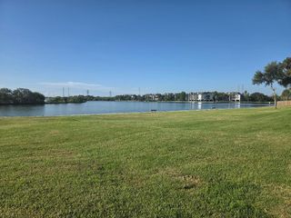 18800 Egret Bay Boulevard 1009, Webster, TX 77058