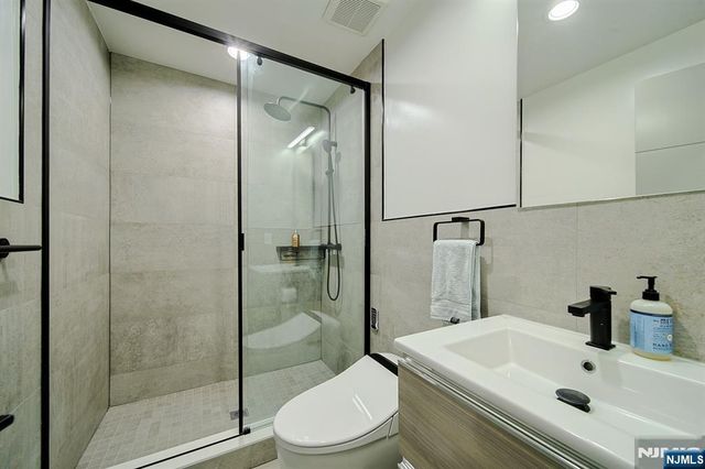 258 County Road, Demarest, NJ 07627