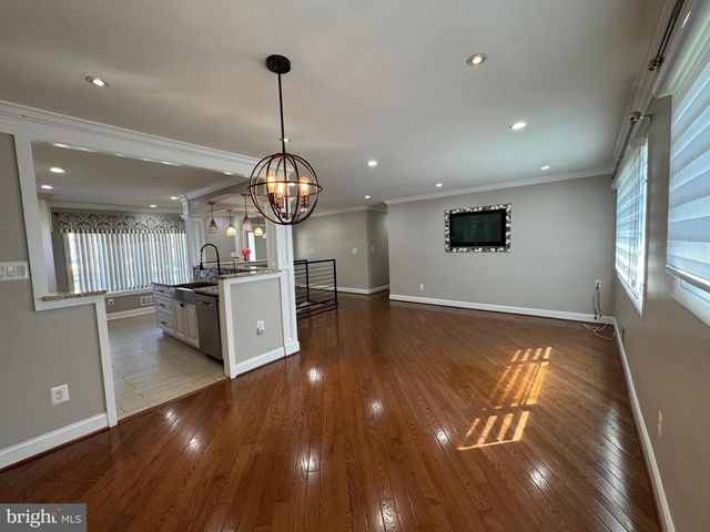 6300 HARDWOOD DR, Lanham, MD 20706