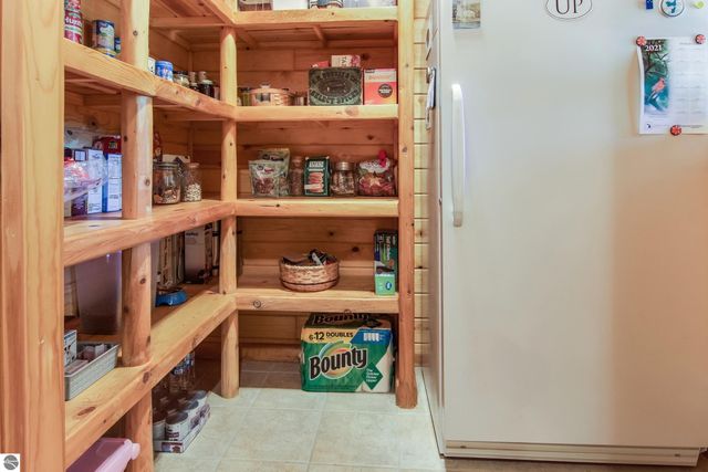 11167 S Golden Valley Drive, Empire, MI 49630