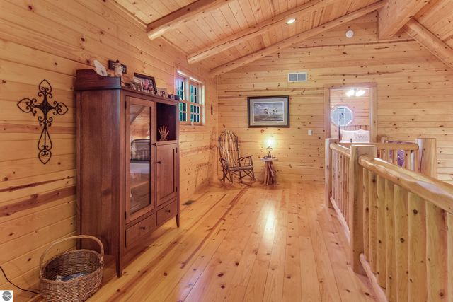 11167 S Golden Valley Drive, Empire, MI 49630