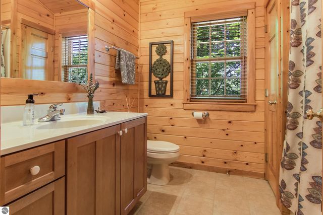 11167 S Golden Valley Drive, Empire, MI 49630