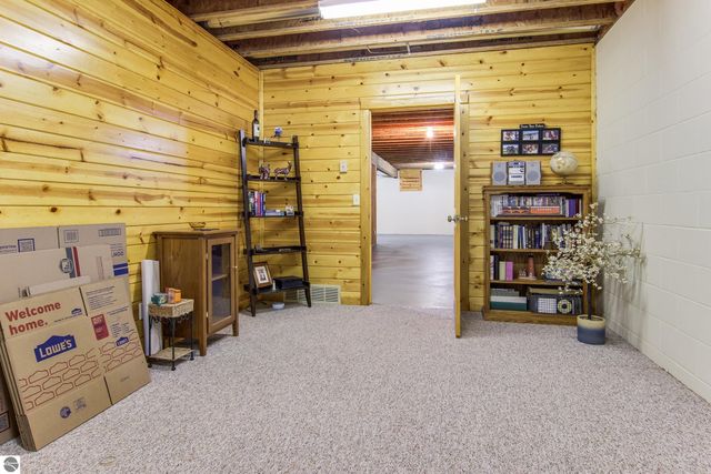 11167 S Golden Valley Drive, Empire, MI 49630