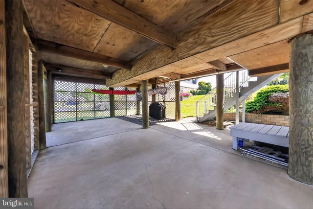 114 BLUFF RD, Earleville, MD 21919
