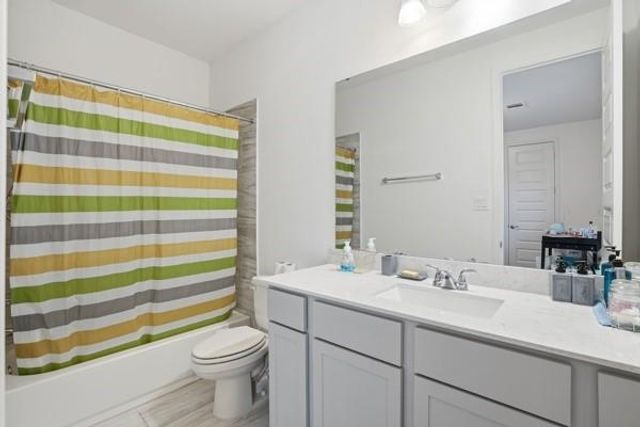 1402 Hudgins Pass, Richmond, TX 77469