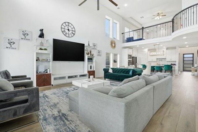 1402 Hudgins Pass, Richmond, TX 77469