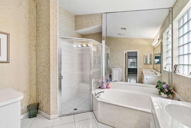 9779 Lemonwood Drive, Boynton Beach, FL 33437