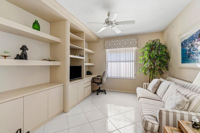 9779 Lemonwood Drive, Boynton Beach, FL 33437