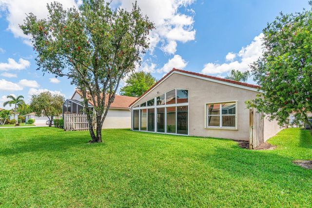 9779 Lemonwood Drive, Boynton Beach, FL 33437