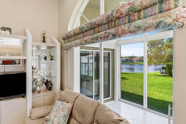 9779 Lemonwood Drive, Boynton Beach, FL 33437