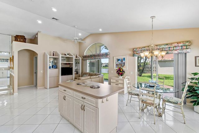 9779 Lemonwood Drive, Boynton Beach, FL 33437