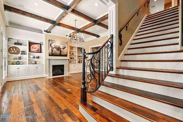 5402 Farm Ridge Ln, Prospect, KY 40059