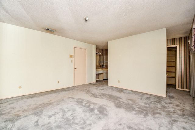 2336 Shadowdale Drive, Houston, TX 77043