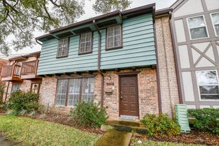 2336 Shadowdale Drive, Houston, TX 77043