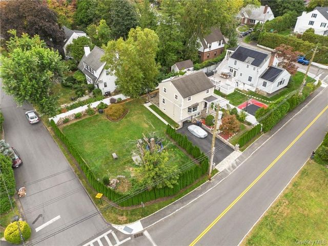 60 Longview Drive, Scarsdale, NY 10583