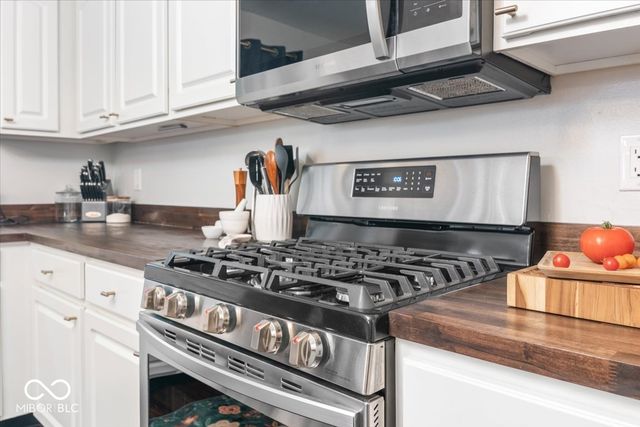 2152 Gargany Court, Indianapolis, IN 46234