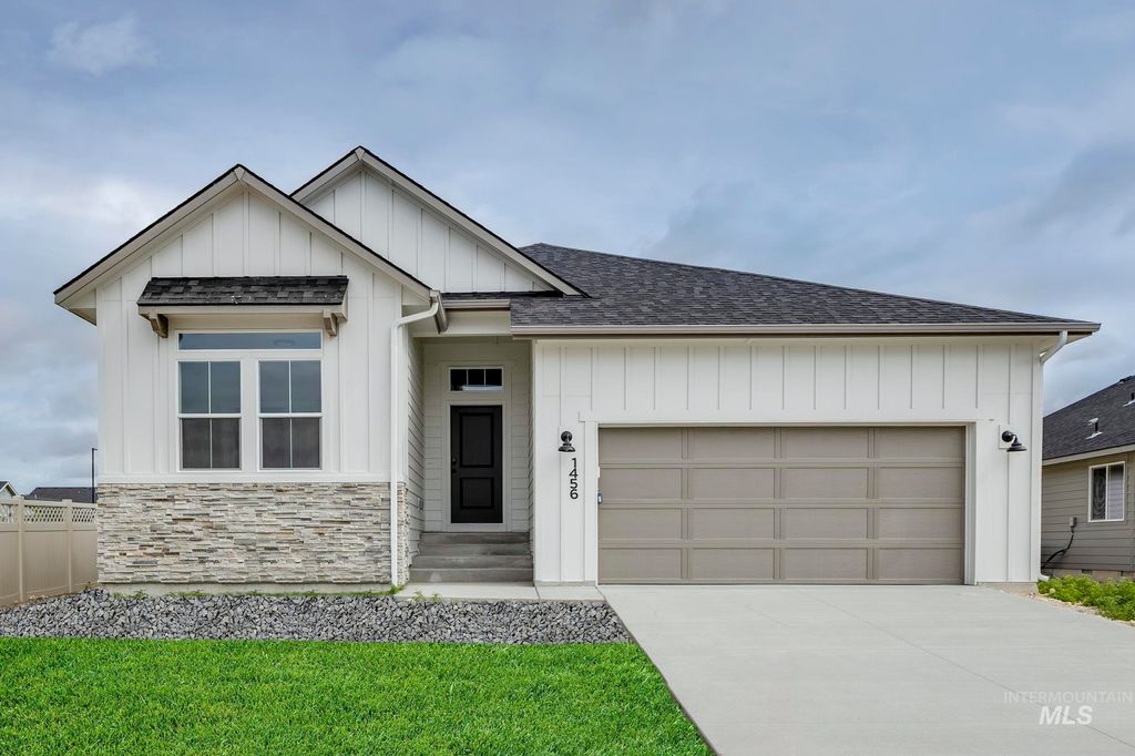 1456 W Bass River Dr, Meridian, ID 83642
