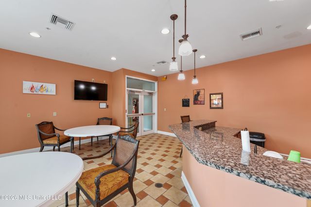 2230 Beach Drive, P101, Gulfport, MS 39507