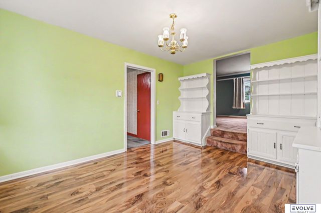 1801 N 59th Street, Omaha, NE 68104