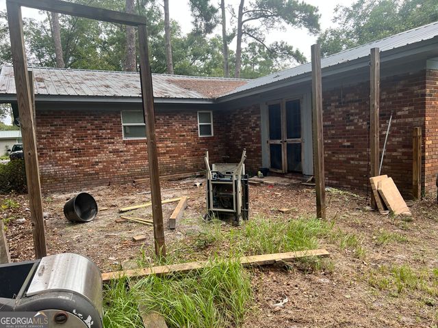 242 Pinehurst Drive, Folkston, GA 31537