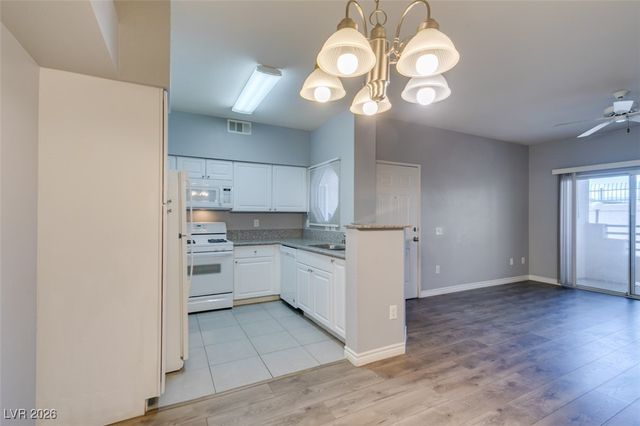 5415 West Harmon Avenue 1047, Las Vegas, NV 89103