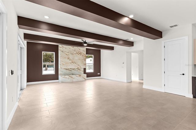 4604 W EUCLID AVENUE, Tampa, FL 33629