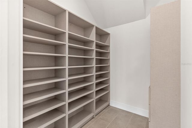 4604 W EUCLID AVENUE, Tampa, FL 33629