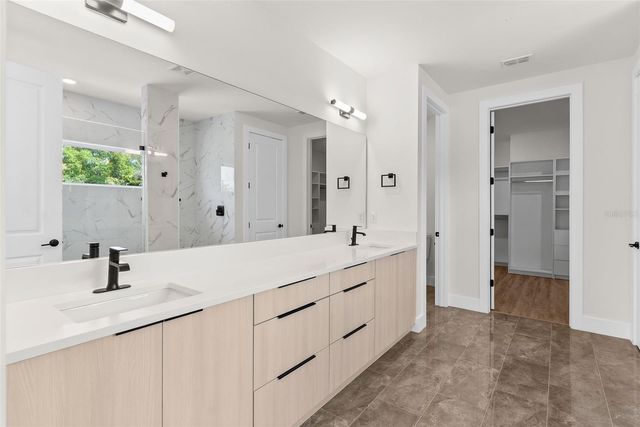 4604 W EUCLID AVENUE, Tampa, FL 33629