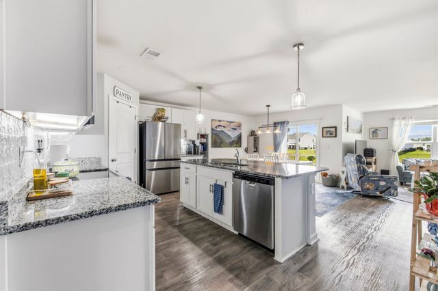 657 Woodland Farms Circle, Aynor, SC 29511
