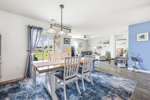 657 Woodland Farms Circle, Aynor, SC 29511