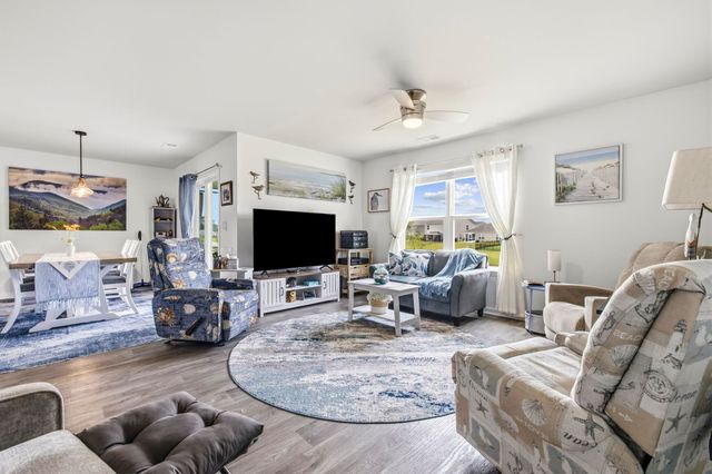 657 Woodland Farms Circle, Aynor, SC 29511