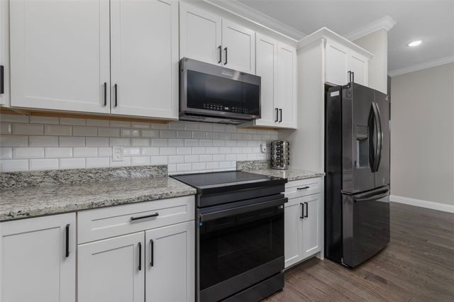 107 Old River Road 49, Lincoln, RI 02865