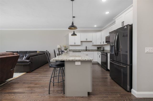 107 Old River Road 49, Lincoln, RI 02865