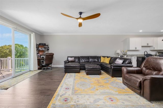 107 Old River Road 49, Lincoln, RI 02865