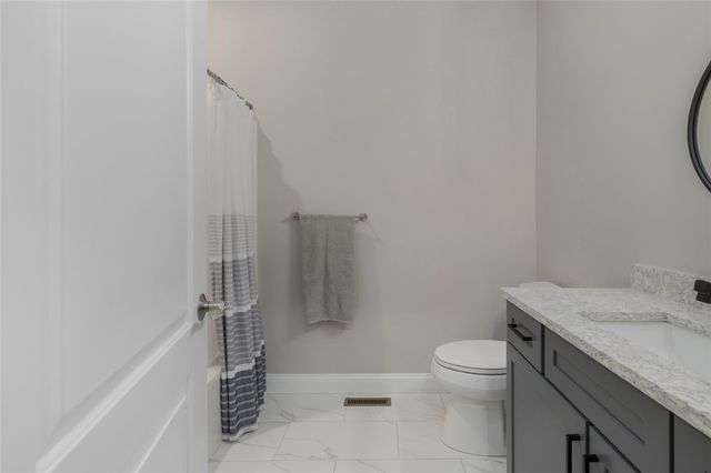 107 Old River Road 49, Lincoln, RI 02865