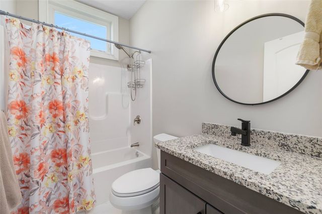 107 Old River Road 49, Lincoln, RI 02865