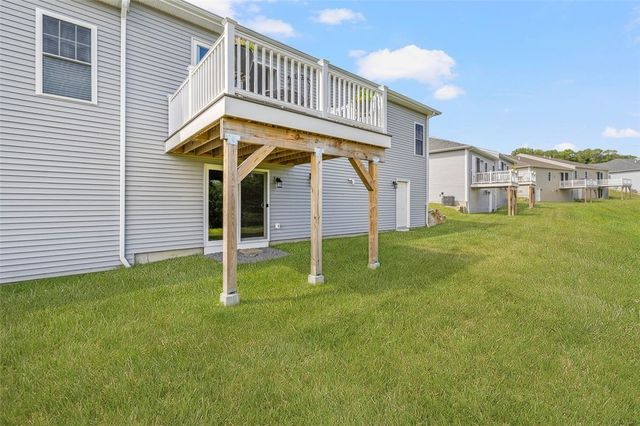 107 Old River Road 49, Lincoln, RI 02865