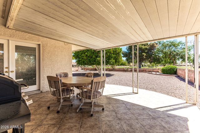 11801 N COGGINS Drive, Sun City, AZ 85351