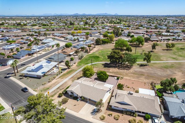 11801 N COGGINS Drive, Sun City, AZ 85351