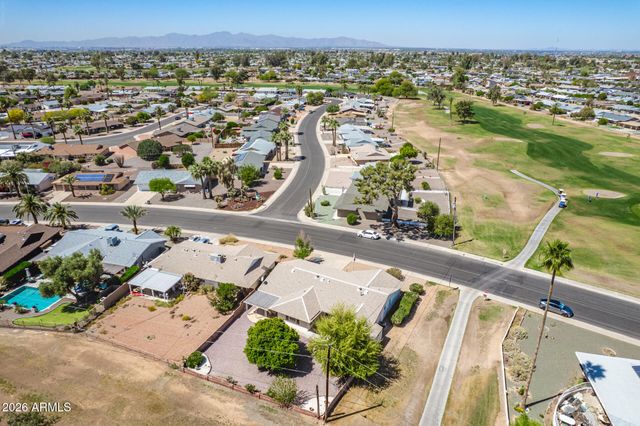 11801 N COGGINS Drive, Sun City, AZ 85351