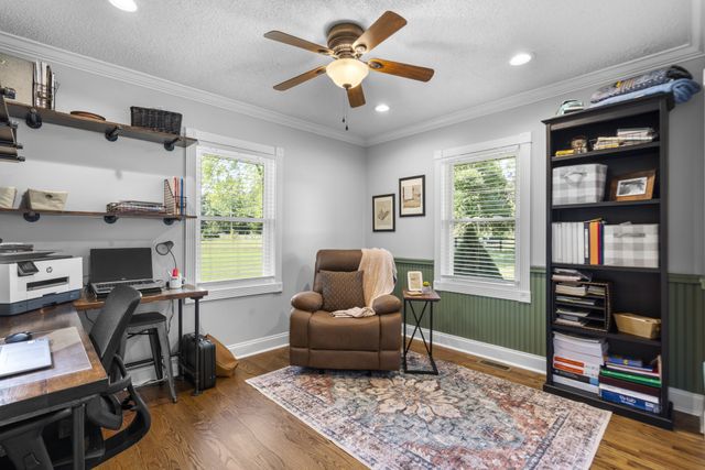 1101 CCC Rd, Dickson, TN 37055