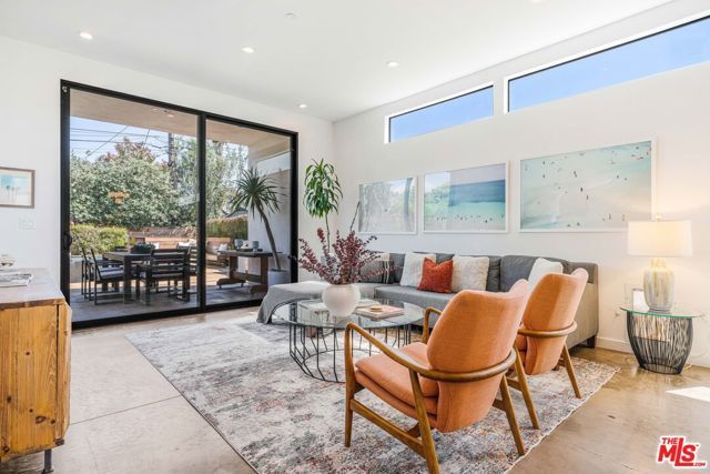 1724 Pine Street, Santa Monica, CA 90405