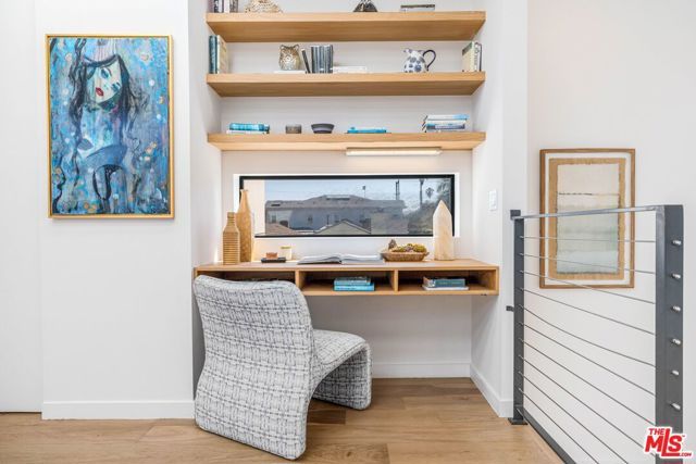 1724 Pine Street, Santa Monica, CA 90405