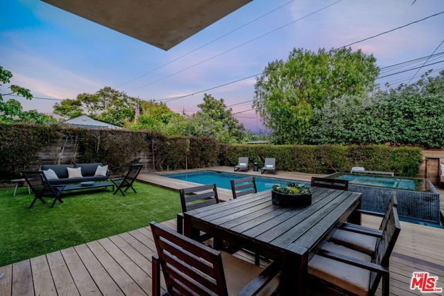 1724 Pine Street, Santa Monica, CA 90405