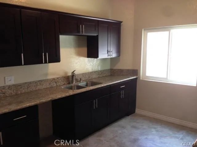 1519 W 29th, Los Angeles, CA 90007