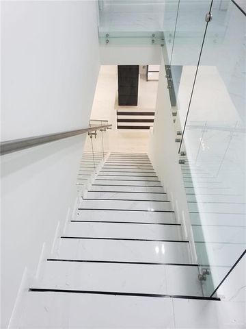 5037 Sequoia Avenue, Mcallen, TX 78501