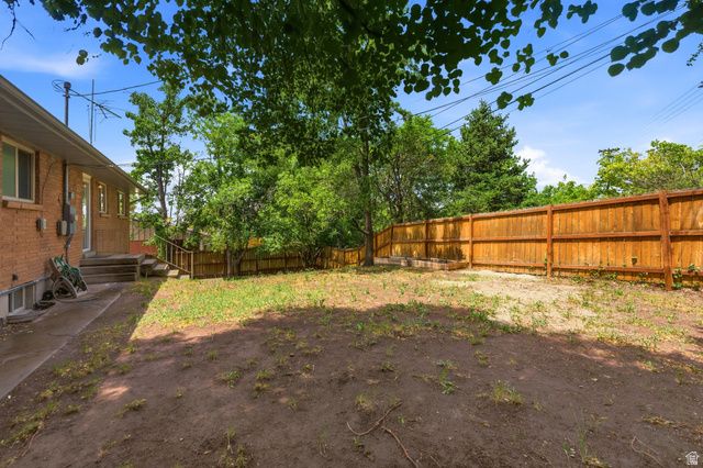 2473 E BLAINE AVE, Salt Lake City, UT 84108